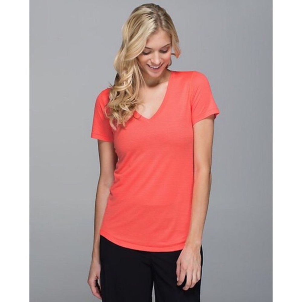 Lululemon Orange/Coral Teeshirt Size 6
